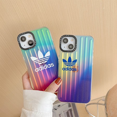 アイフォン 14プラス ケース adidas風 