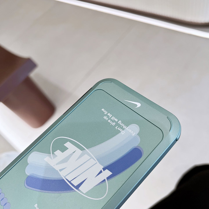 ブランド iphone 15 ultra ケース 